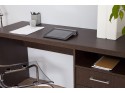 escritorio wengue con 3 cajones 